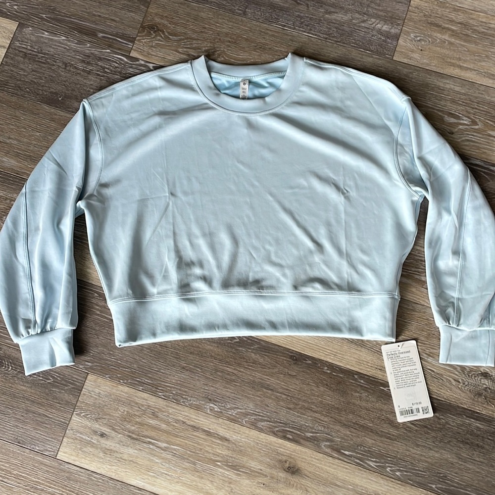 Perfectly oversized crop crew Softstreme size 8